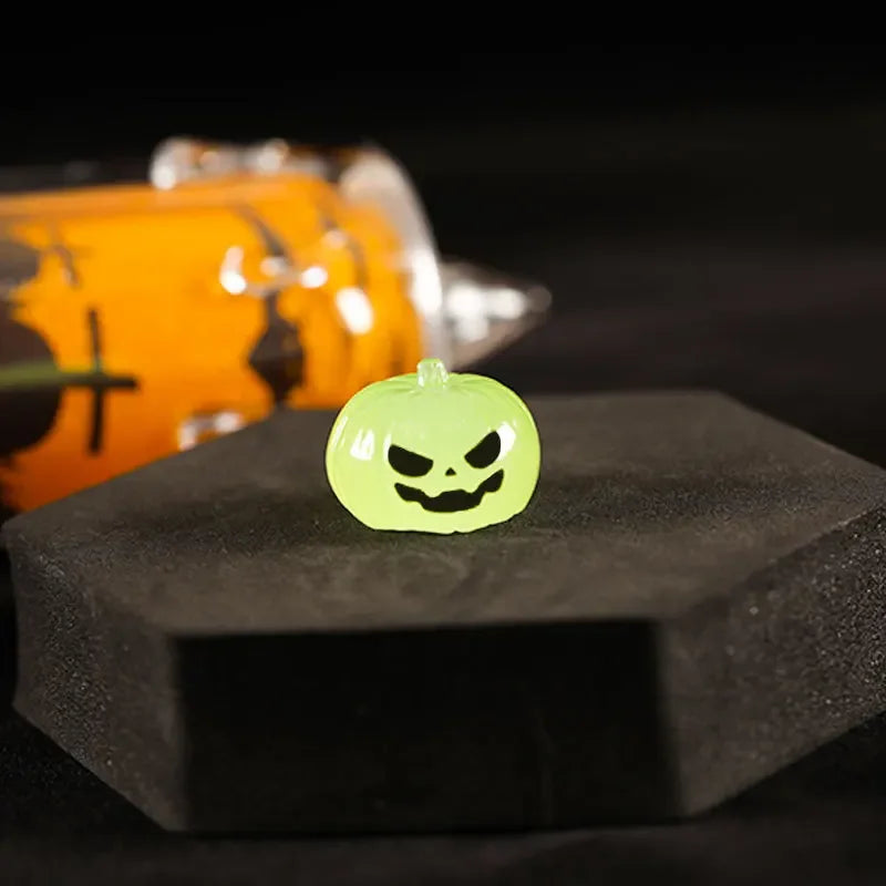 Luminous Micro Landscape Halloween Pumpkin Ghost Ornaments DIY Kit Resin Decoration Outdoor Patio Lawn Yard Garden Accessories